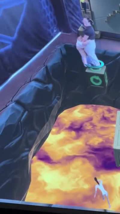 Floor is lava ?