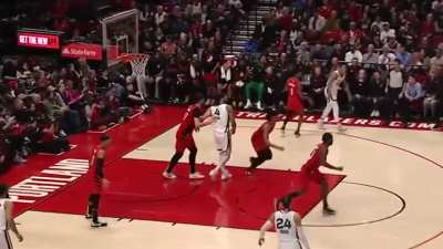 [Highlight] Carry or clean move by Ja Morant?