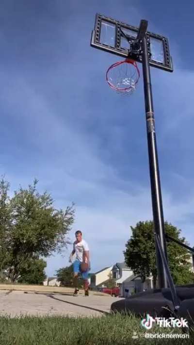 SwerveClips video GkrQeTiKeh