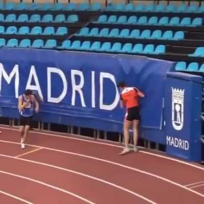 WCGW running a race