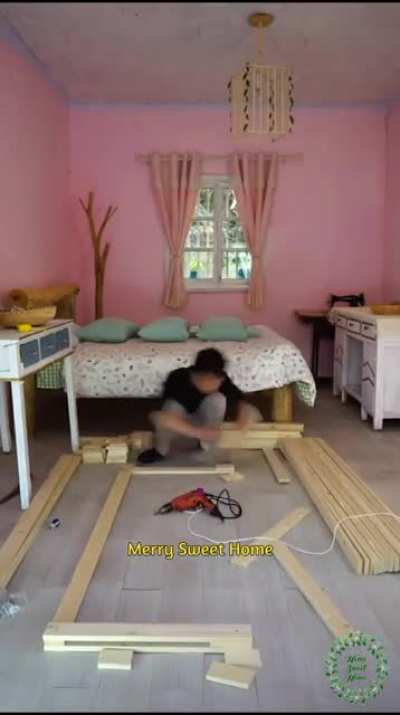 This guy literally transformed the whole room for his sister to surprise her for when she visits home in christmas(since she studies in another city)..
