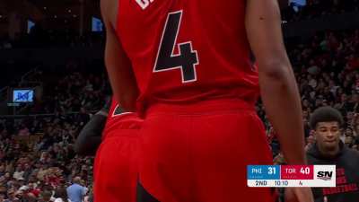 [Highlight] Maxey cant believe he doesnt get free throws for hooking and elbowing Boucher in the face