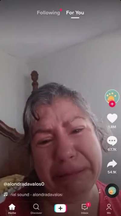 I just wanted to post this to show how random the algorithm on tik tok is ?