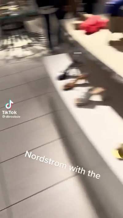 Nordstrom fAsHuN