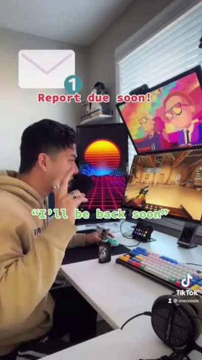Perks of work from home as a gamer