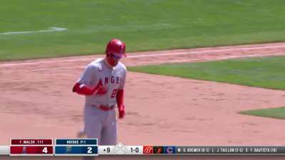 [Highlight] Jared Walsh hits his 1st Home Run of the season!