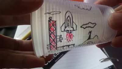 Plastic cups animation! by: "Camarão .Com Cérebro"