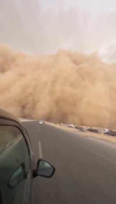Huge sand storm today in Suez, Egypt