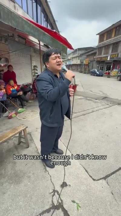 Chinese man singing a perfect "Crazy" by Gnarls Barkley