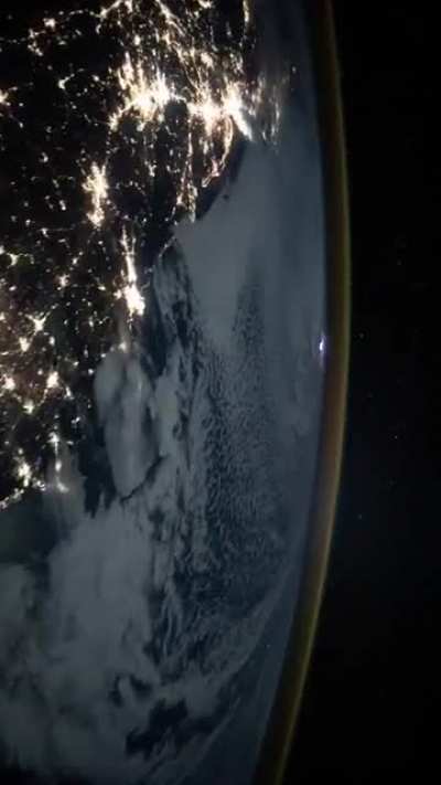 ? Mexico and the United States as seen from the ISS
