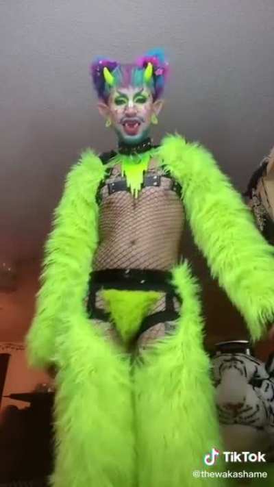 Ladies and gentlemen, I introduce to you my sleep paralysis demon.