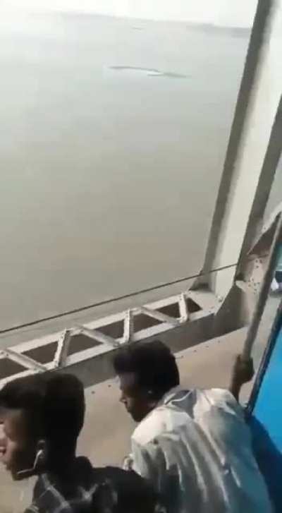 Two people recording video, one goes home with his phone and the other one with a valuable lesson!