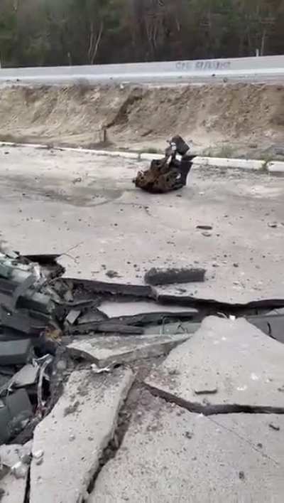 A Russian T-72 tank was hit by a missile in Chernihiv, and decided to become one with the tarmac