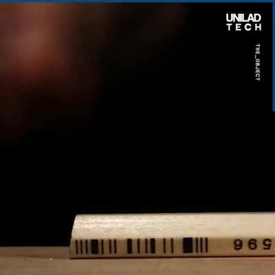 An awesome extreme close up view of everyday objects ?