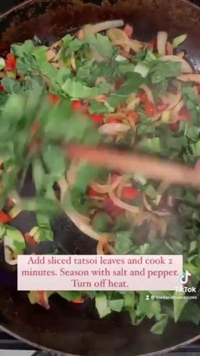 I love making relaxing little cooking videos. This is a Noodle Salad with Spicy Pickled Tomatoes