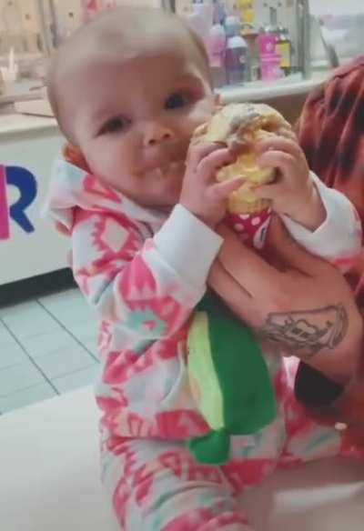 Just a smol bite... NOM NOM NOM