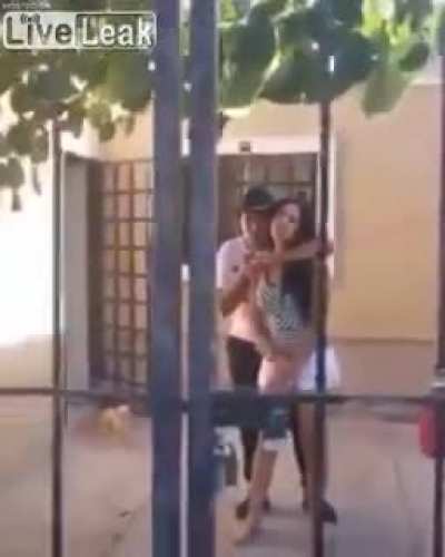Ex-boyfriend tries to win back ex-girlfriend