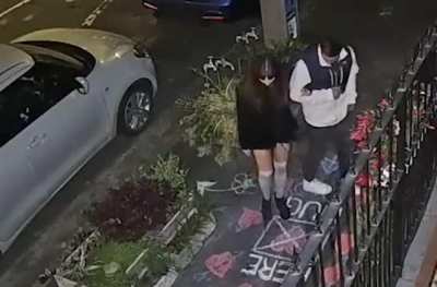 Man draws a "Hug Here" spot outside his house and people love it
