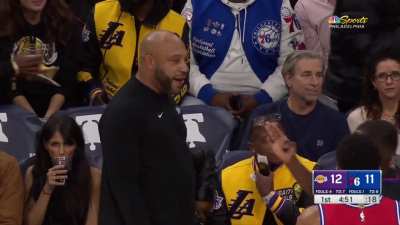 [Highlight] Anthony Davis picks up his 3rd foul in just over 7 minutes of action