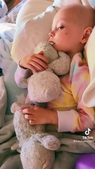 I was first introduced to beautiful Eliza, and her hilarious parents through this sub. Eliza has fought cancer for 70% of her life, but that fight is coming to an end. I just wanted to share this beautiful girls light with you all. ?