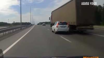 " This Lane Belongs To ME. " ?
