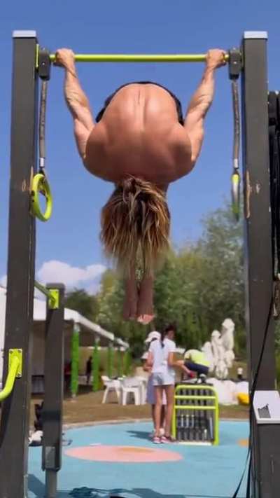Insane flexibility