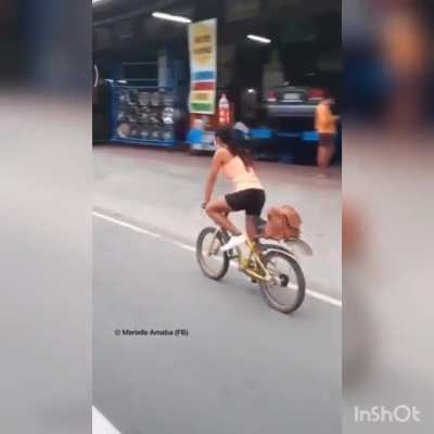 Balancing a bottle while biking
