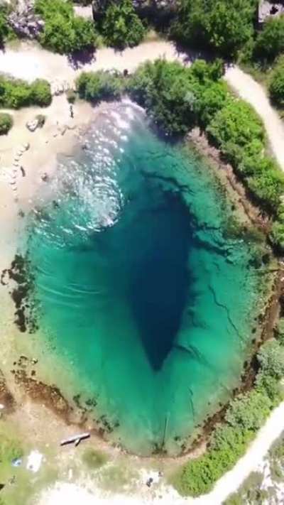 ? Cetina River Spring (Eye of the earth) – Croatia