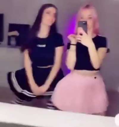 Ayo wait a min