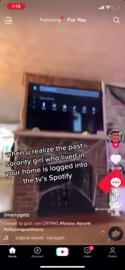 I don't even know how to title this. It's just funny as hell.