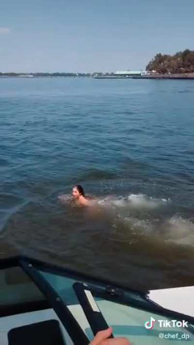 This girl really thought it was a good idea to swim in the Hudson River ??