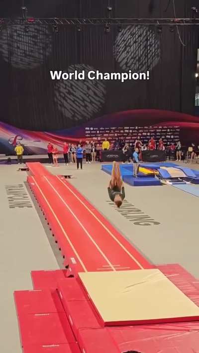 15 yr old Australian tumbler becoming World Champion with this insane routine