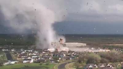 ? Drone footage in Kansas - Insurer's nightmare