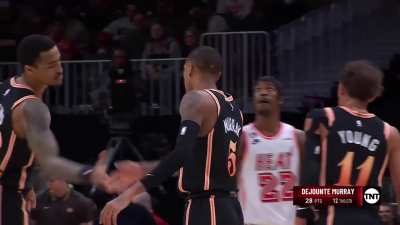 [Highlight] Murray beats the shot clock with a 3 pointer + the foul after Miami cuts the lead down to 5 (replay)