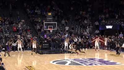[Highlight] Rondo makes it difficult and Fox can't hit the game-winning shot