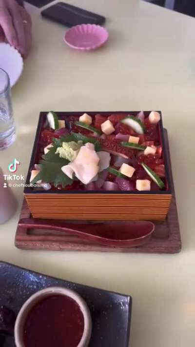 Chirashi @makoto miami