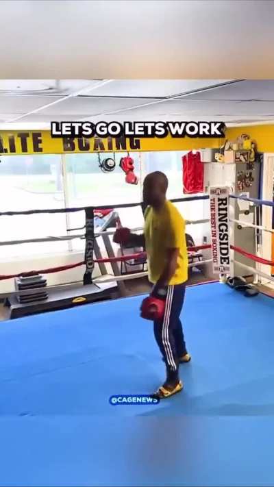 Fake tough guy wanting street cred challenges a boxing coach and gets humbled quickly