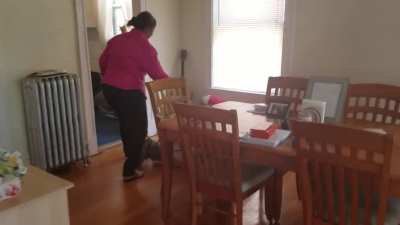 Man sees his mom after 10 years!