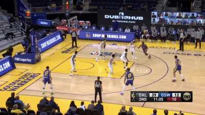 [Highlight] The Warriors finally score for the first time since 8:40 in the 1Qtr
