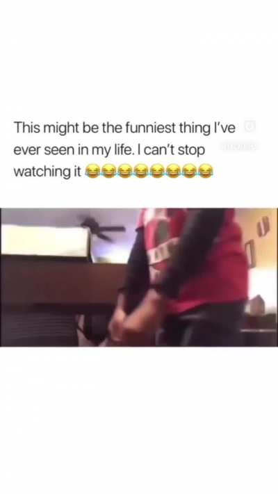Why he fall like that tho ?