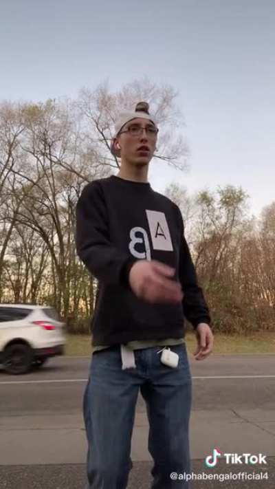 Those dance moves tho ?