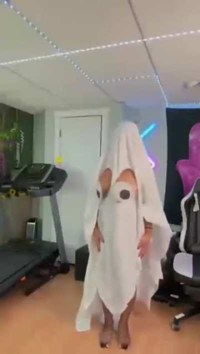 Oooooo Spooky!!