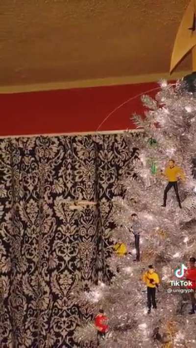 This guy’s Star Trek Christmas tree