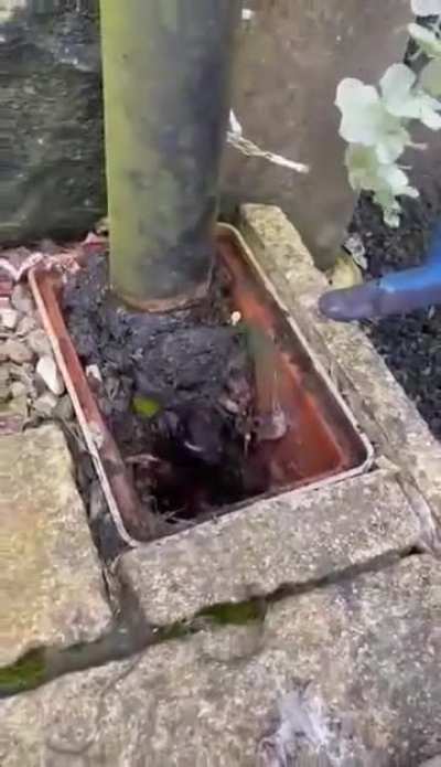 Clogged pipe