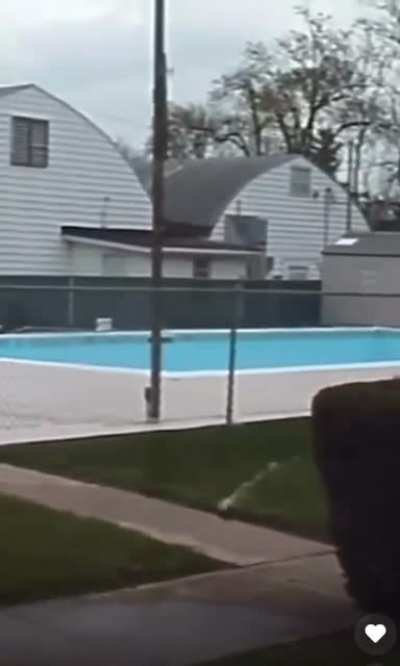 Missed the cap