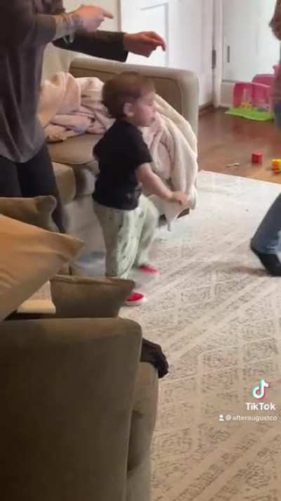 August dancing does not disappoint ?