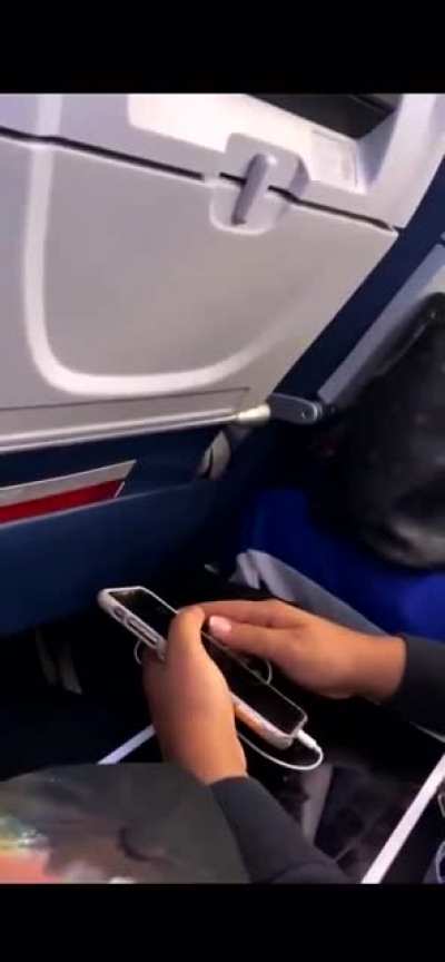 Delta pilot asks passenger to remove a hat with a curse word on it