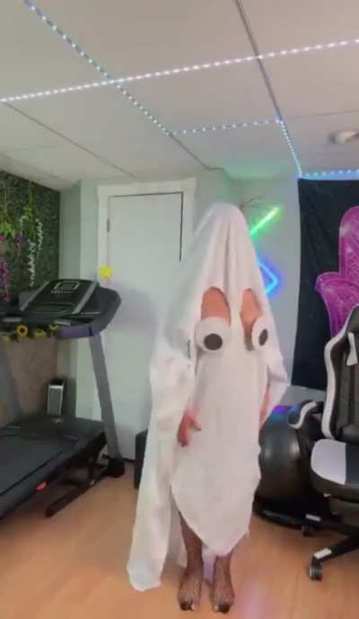 spooky ghost