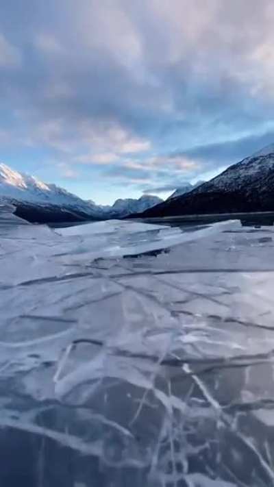 ? Lake beginning to freeze