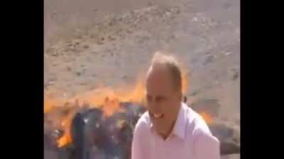WCGW trying to report right in front of burning heroine.